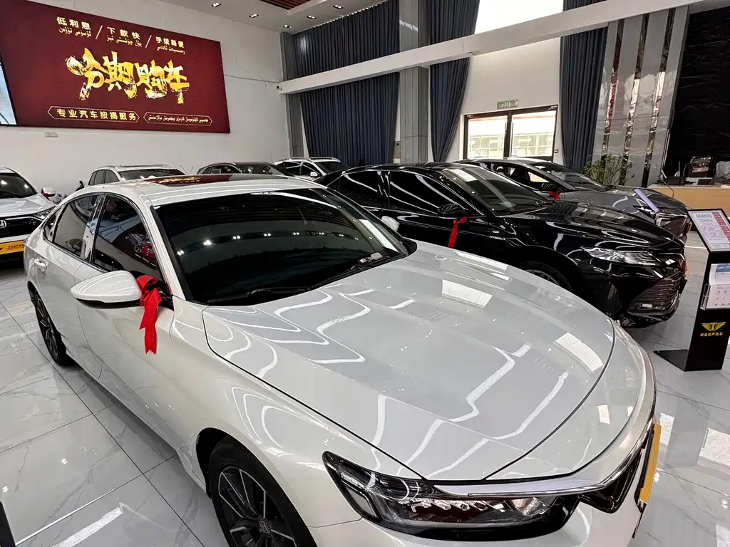 Honda Inspire — фото 10