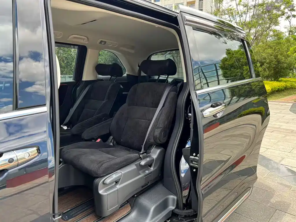 Honda Odyssey — фото 13