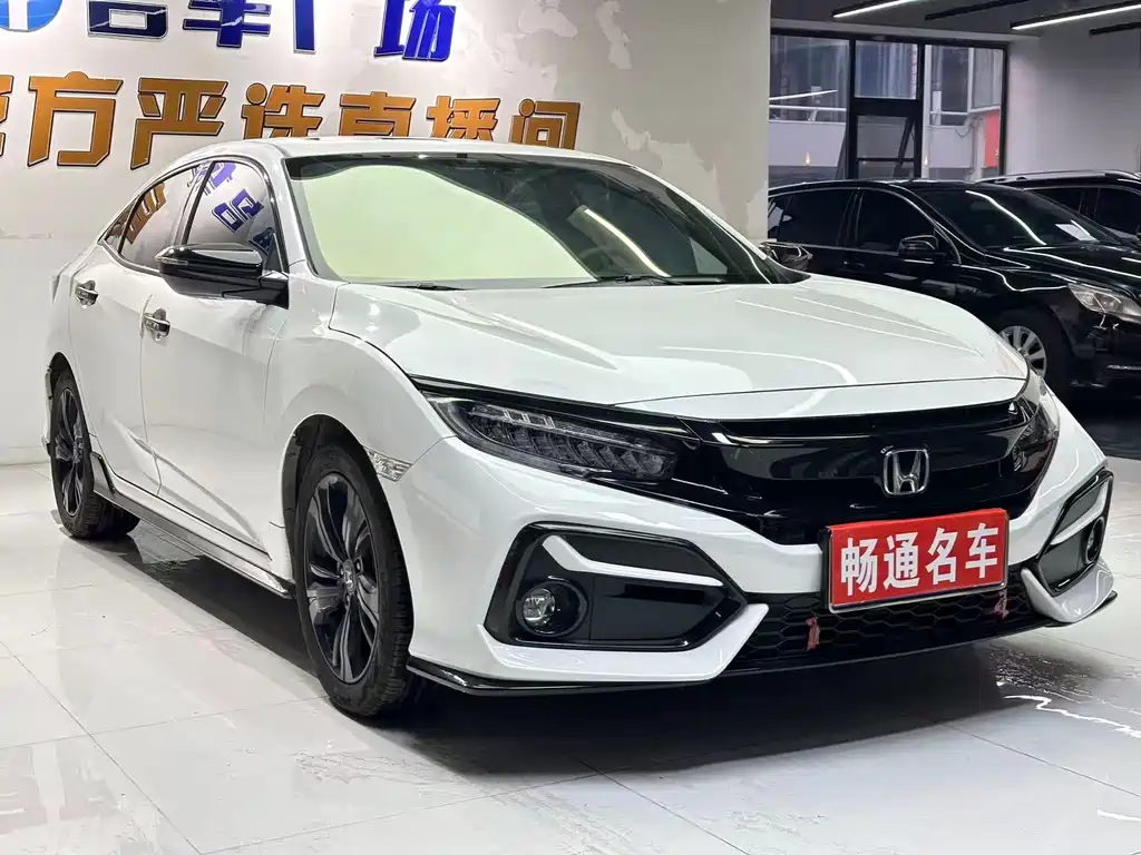 Honda Civic — фото 2