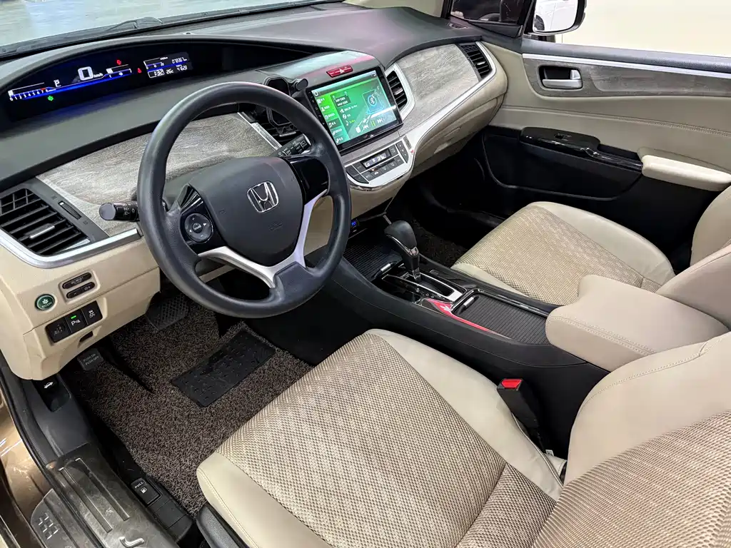 Honda Jade — фото 15