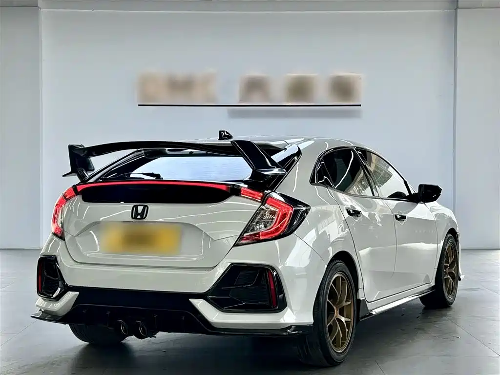 Honda Civic — фото 11