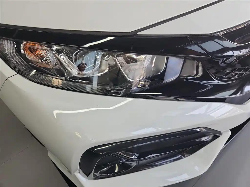 Honda Civic — фото 14