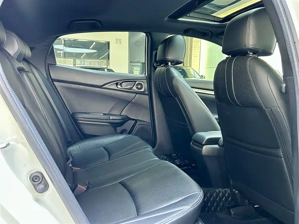 Honda Civic — фото 19