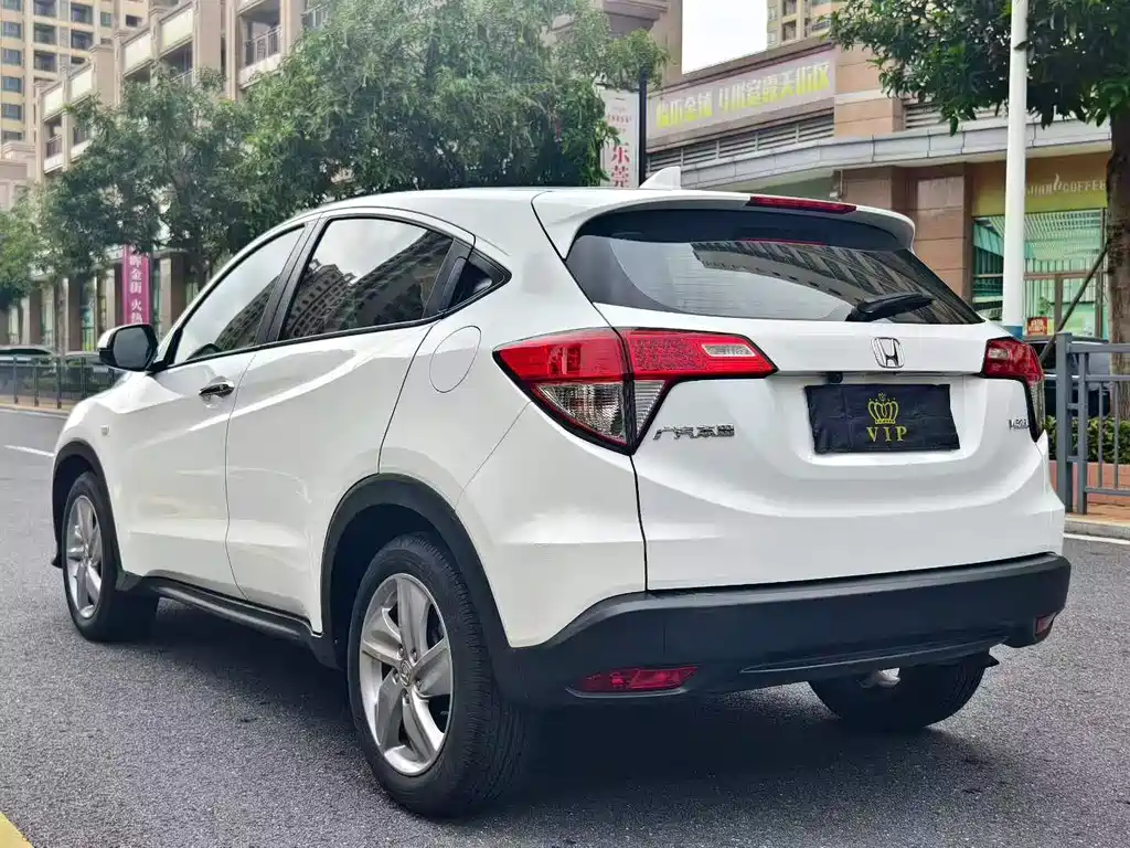 Honda Vezel — фото 7