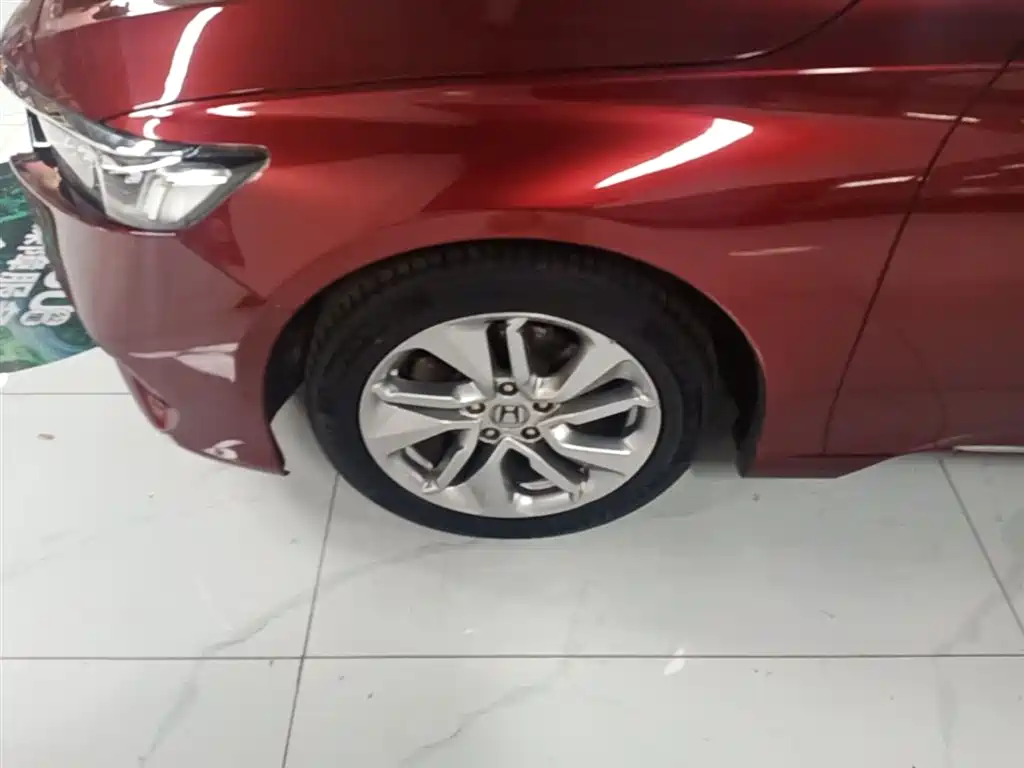 Honda Accord — фото 23