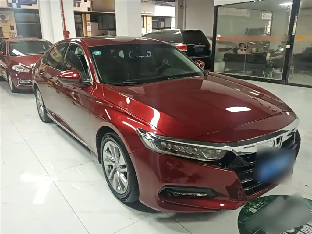 Honda Accord — фото 4