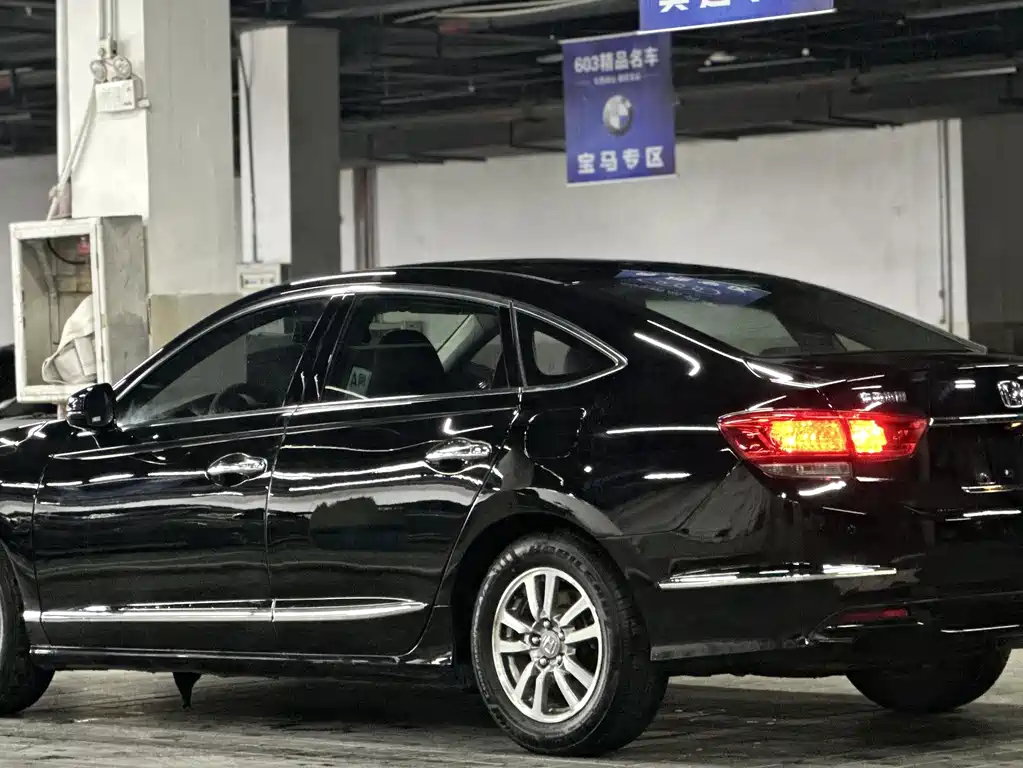 Honda Spirior — фото 7