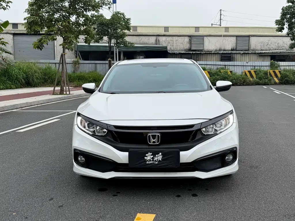Honda Civic — фото 2