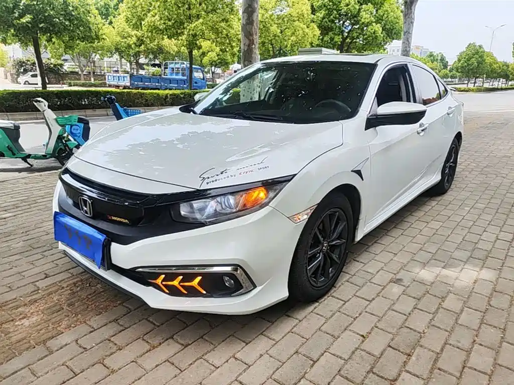 Honda Civic — фото 2
