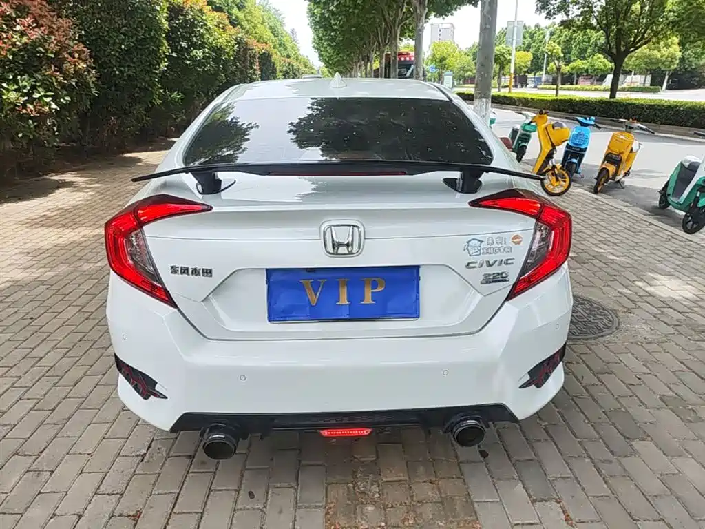 Honda Civic — фото 6