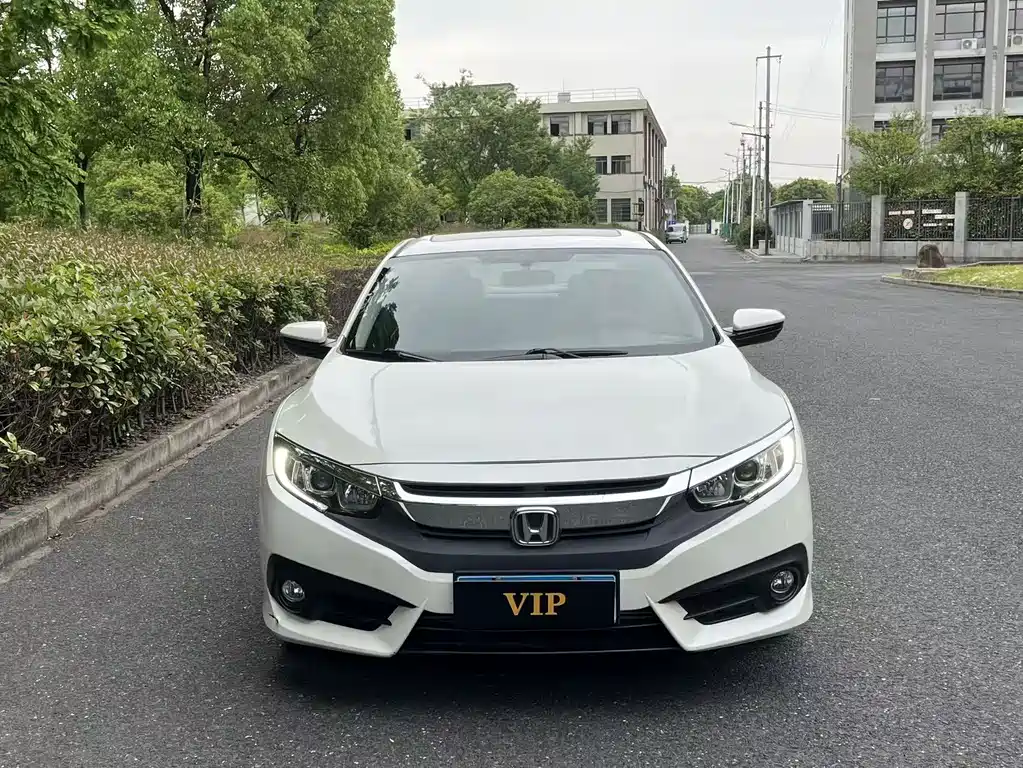 Honda Civic — фото 4