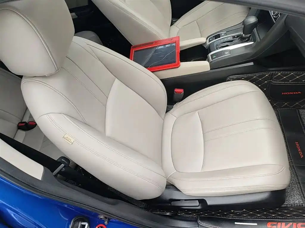 Honda Civic — фото 25