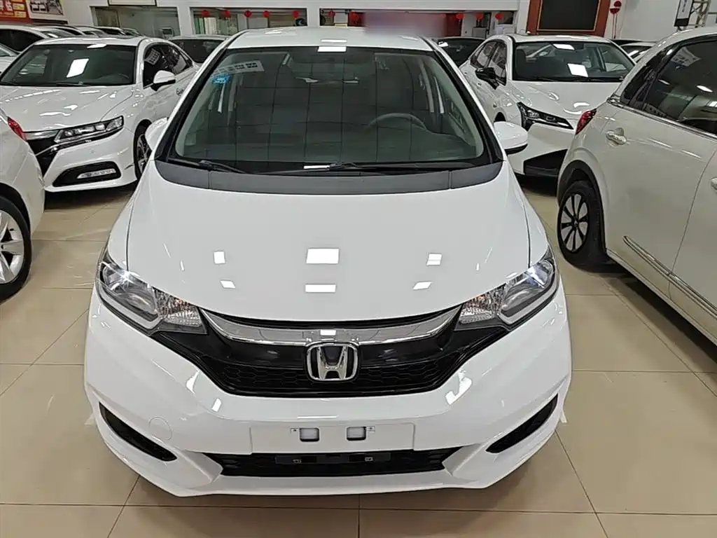 Honda Fit — фото 3