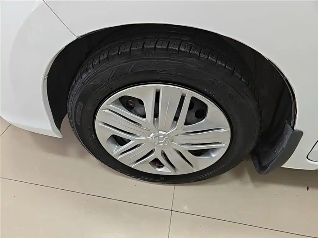 Honda Fit — фото 23