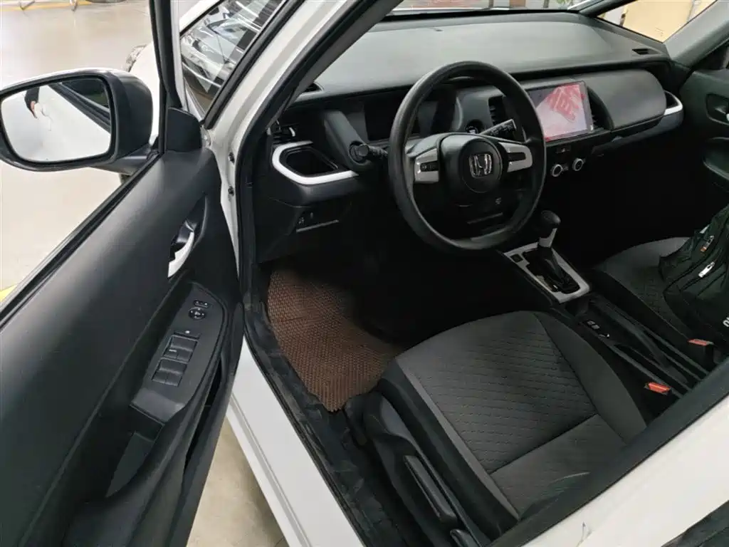 Honda Fit — фото 16