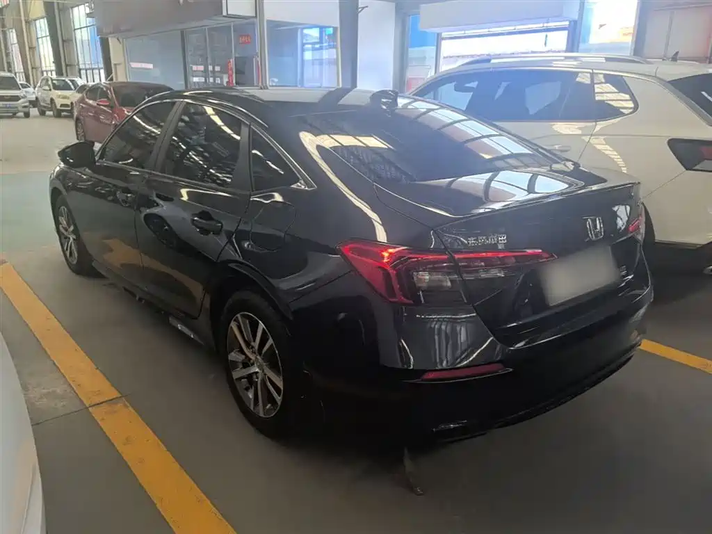 Honda Civic — фото 5