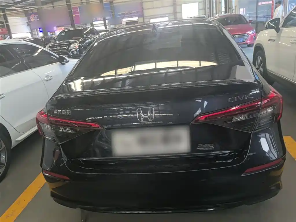 Honda Civic — фото 6