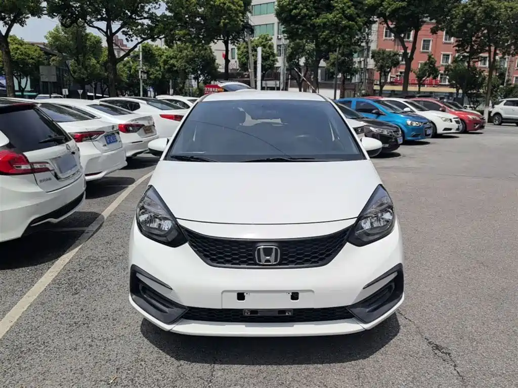 Honda Fit — фото 3