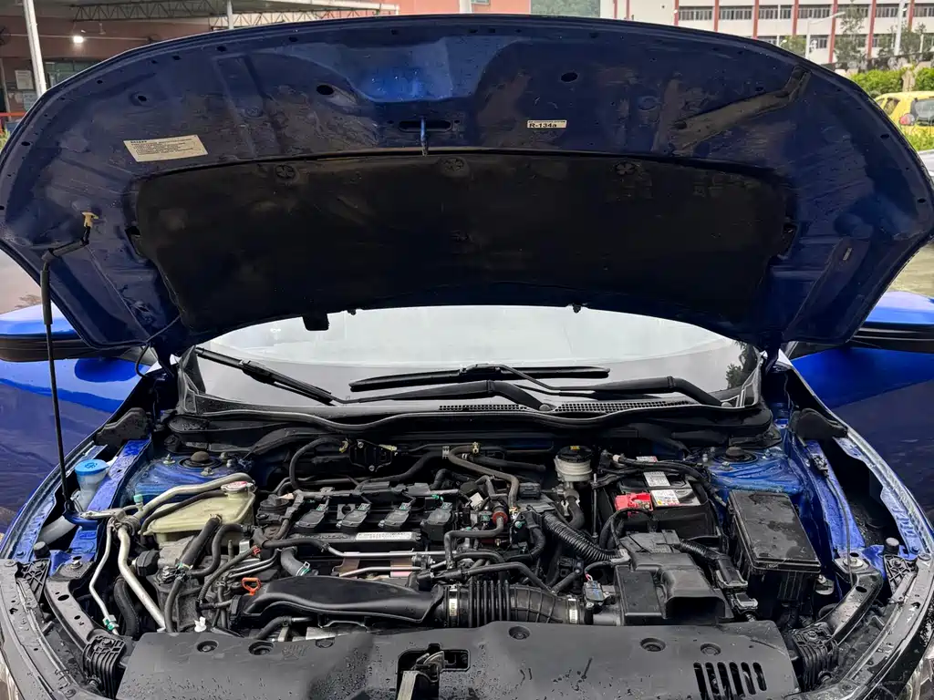 Honda Civic — фото 15