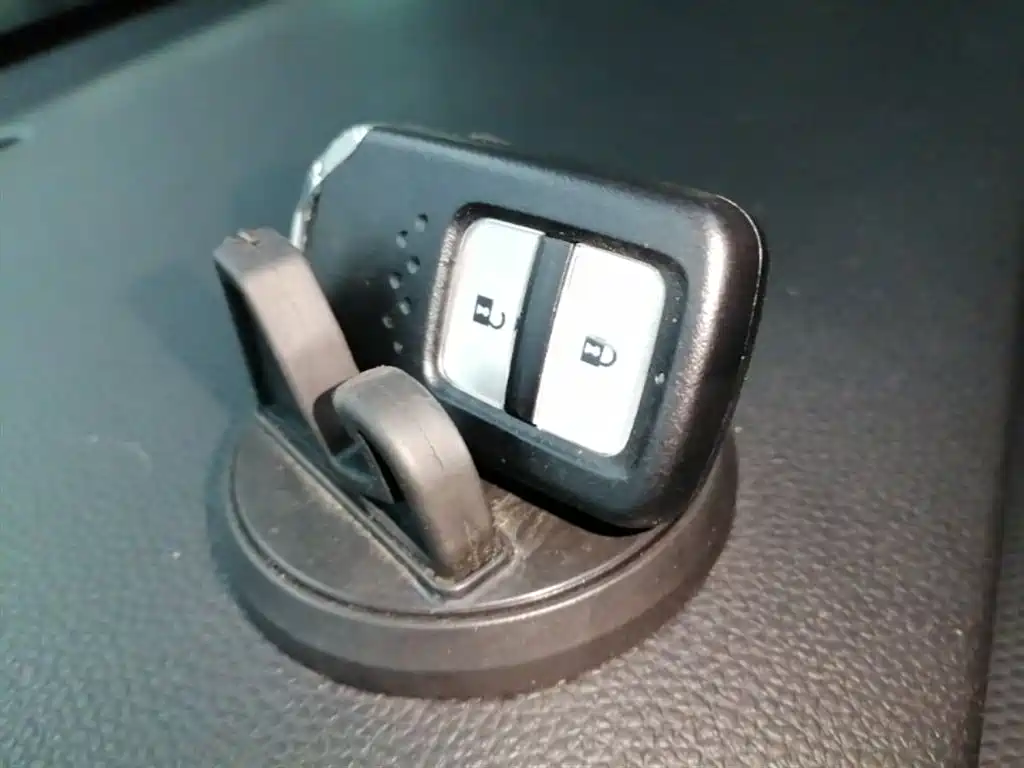 Honda Fit — фото 9