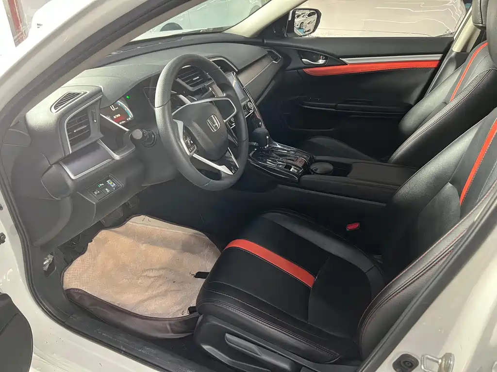 Honda Civic — фото 7