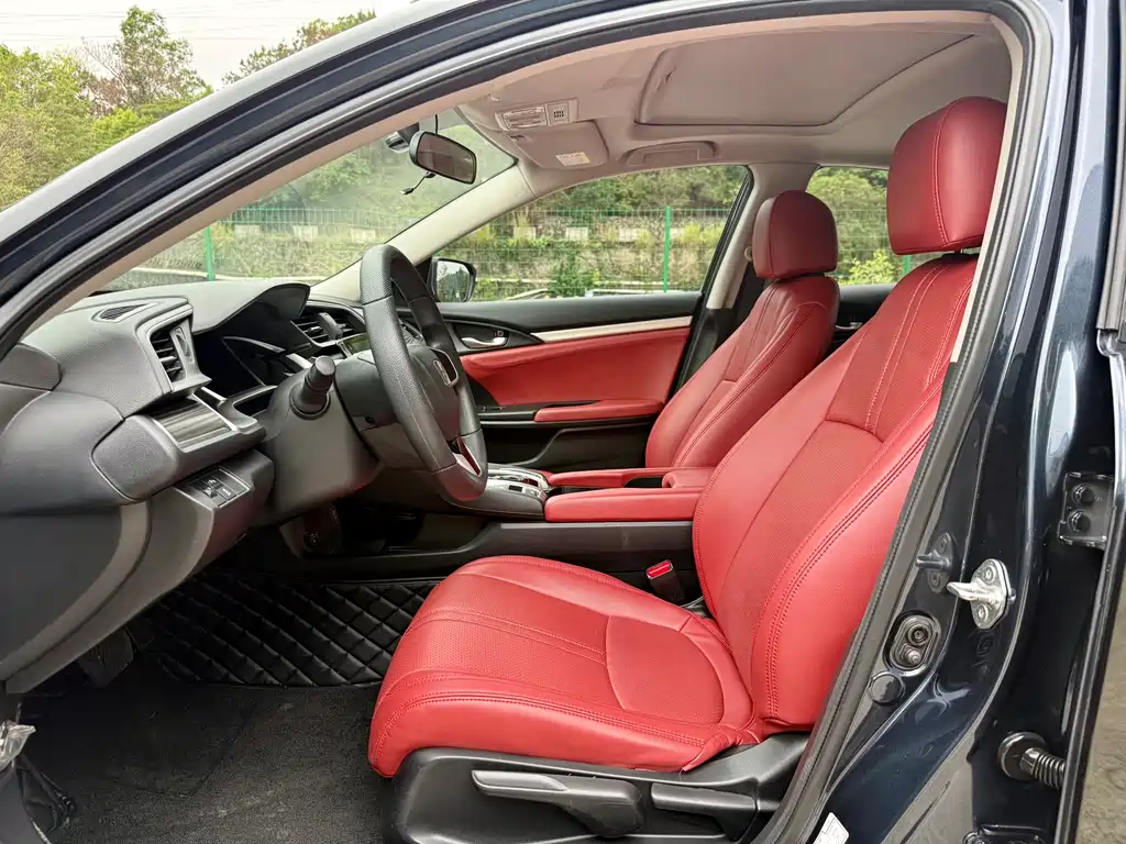 Honda Civic — фото 7