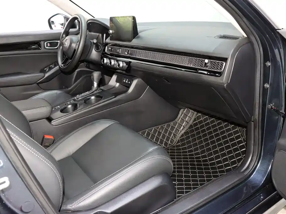 Honda Civic — фото 8