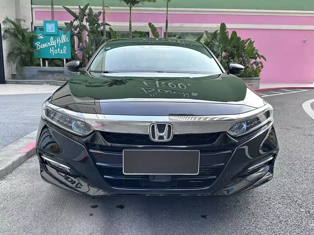 Honda Accord — фото 2