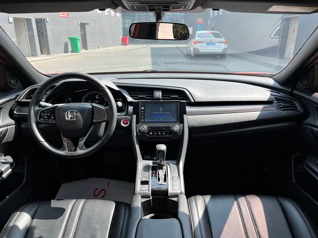Honda Civic — фото 13