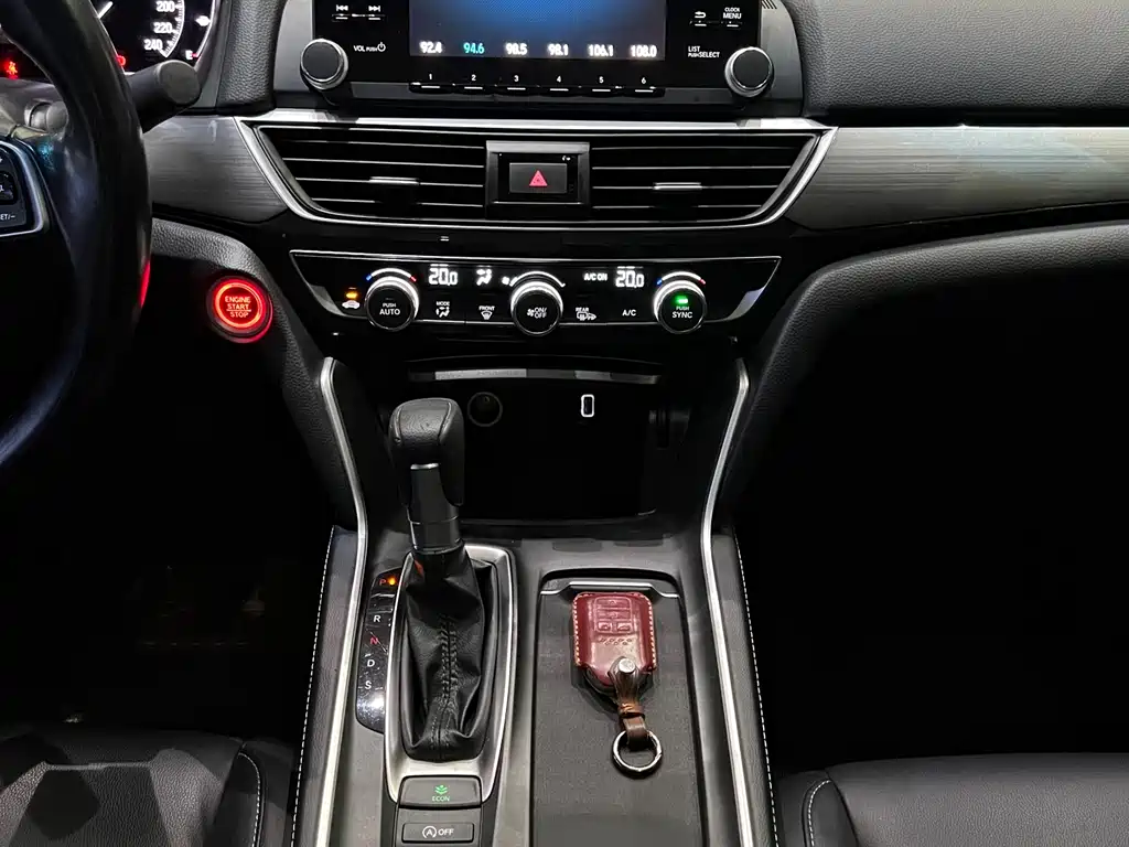 Honda Inspire — фото 13
