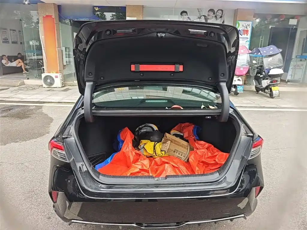 Honda Inspire — фото 19