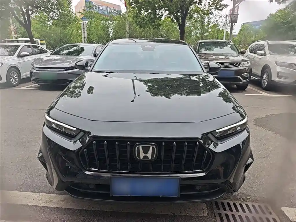 Honda Inspire — фото 3