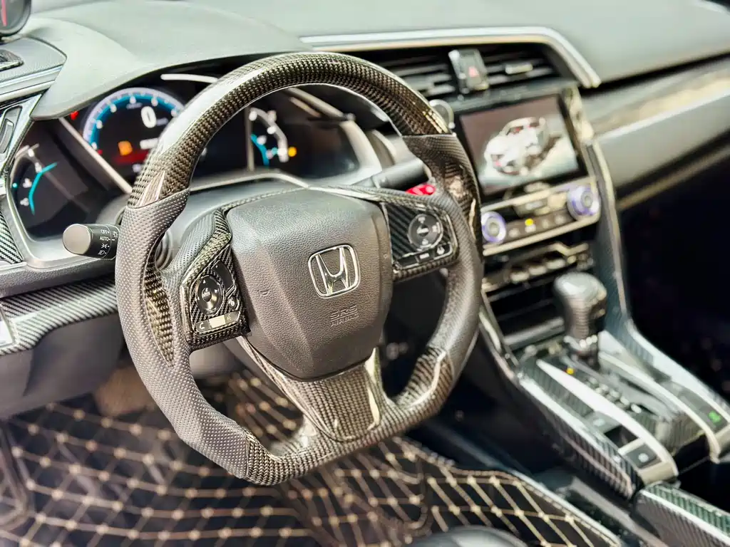 Honda Civic — фото 15