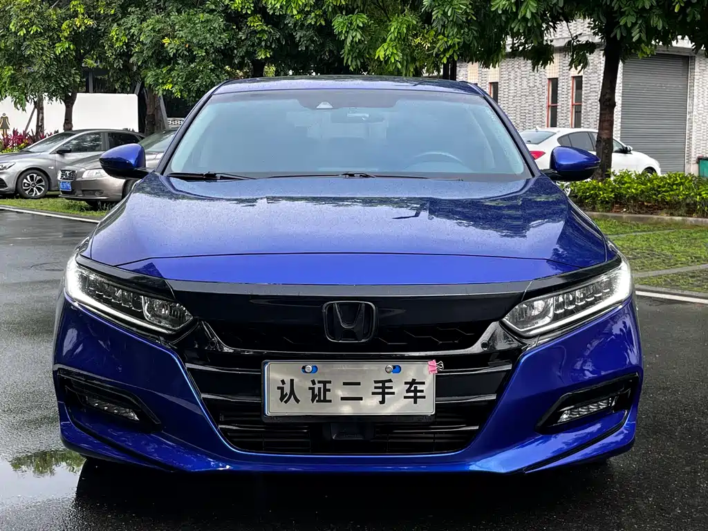 Honda Accord — фото 2