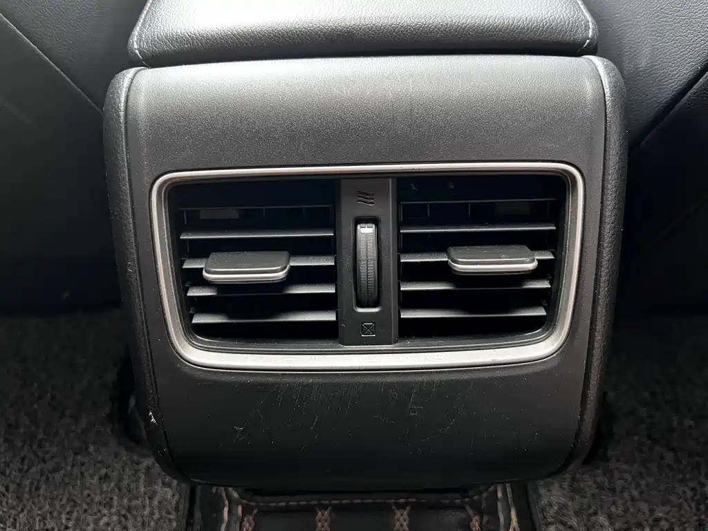Honda Accord — фото 13