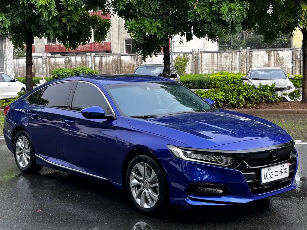 Honda Accord — фото 4