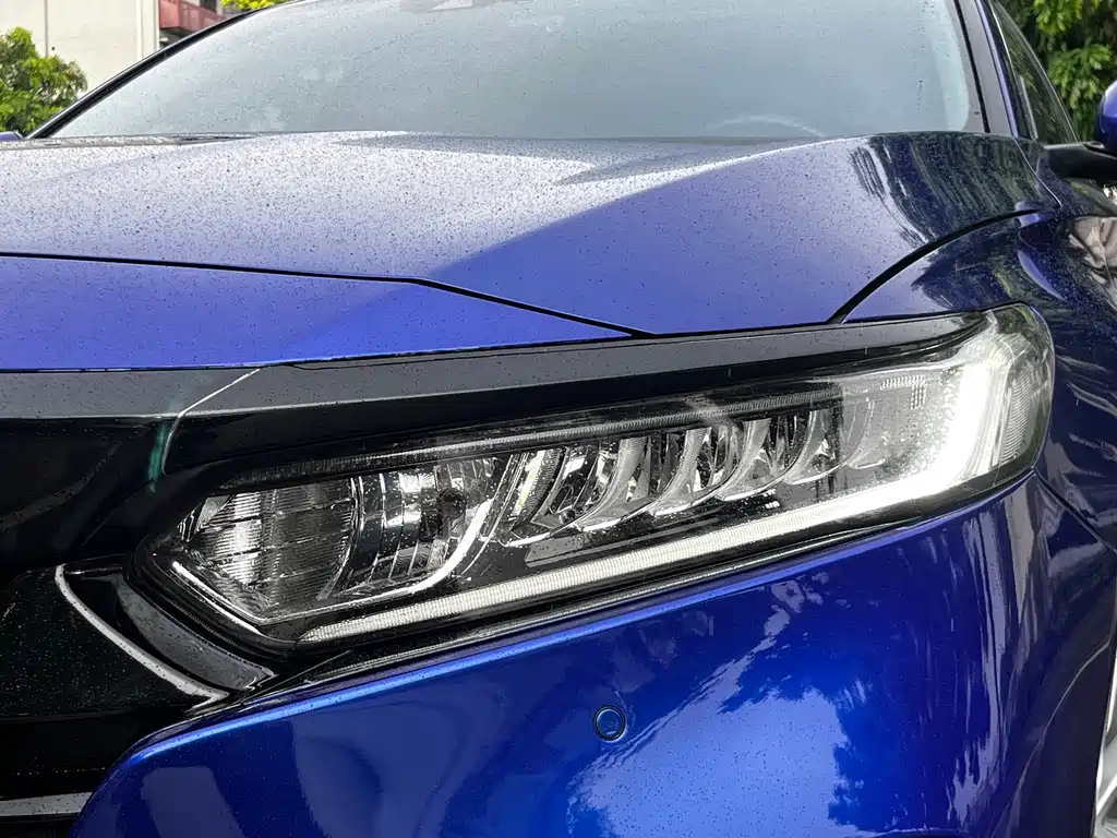 Honda Accord — фото 5
