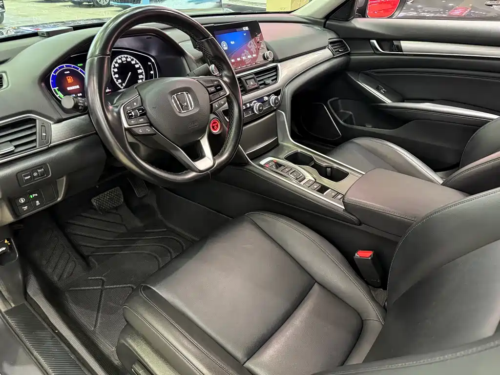 Honda Accord — фото 14