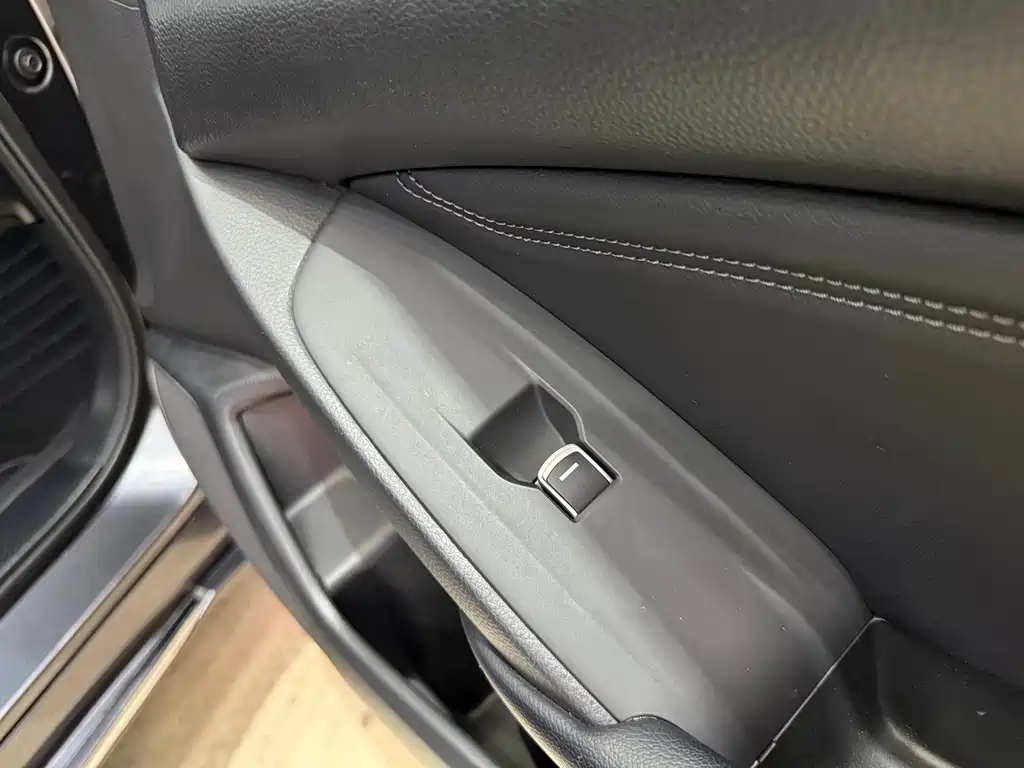 Honda Accord — фото 24