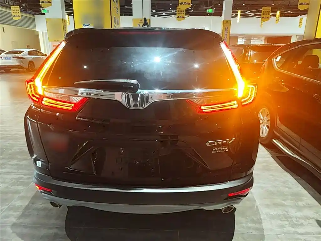 Honda CR-V — фото 6