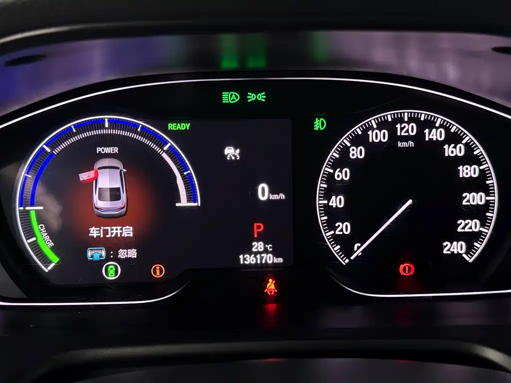 Honda Accord — фото 18