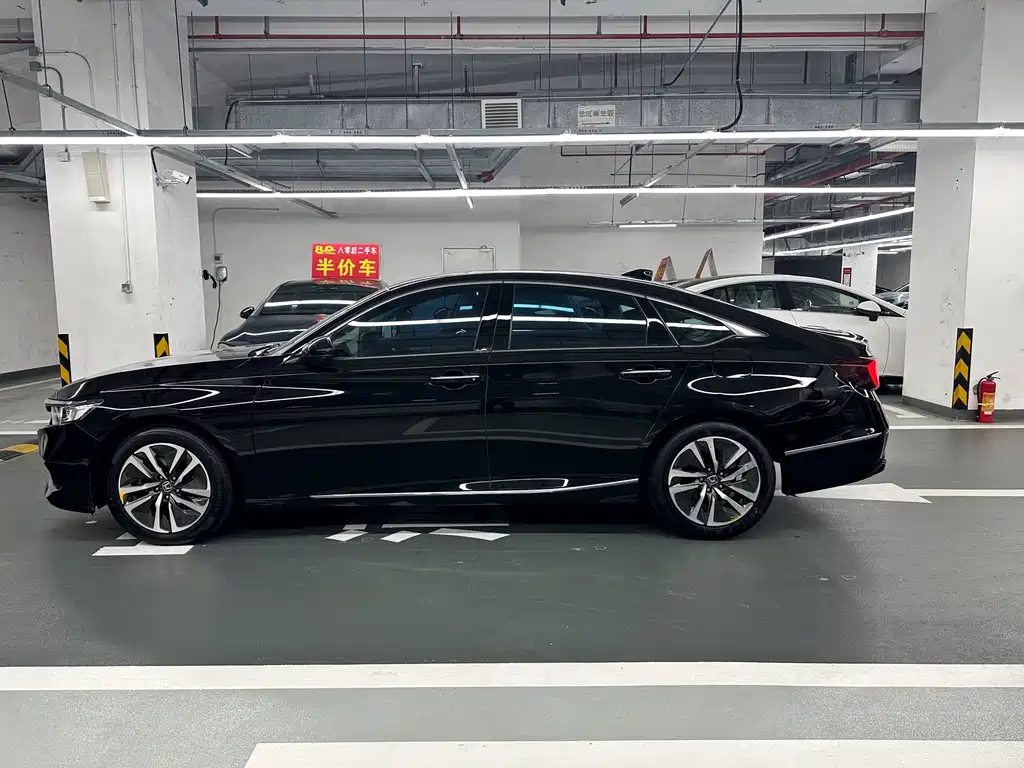 Honda Accord — фото 5