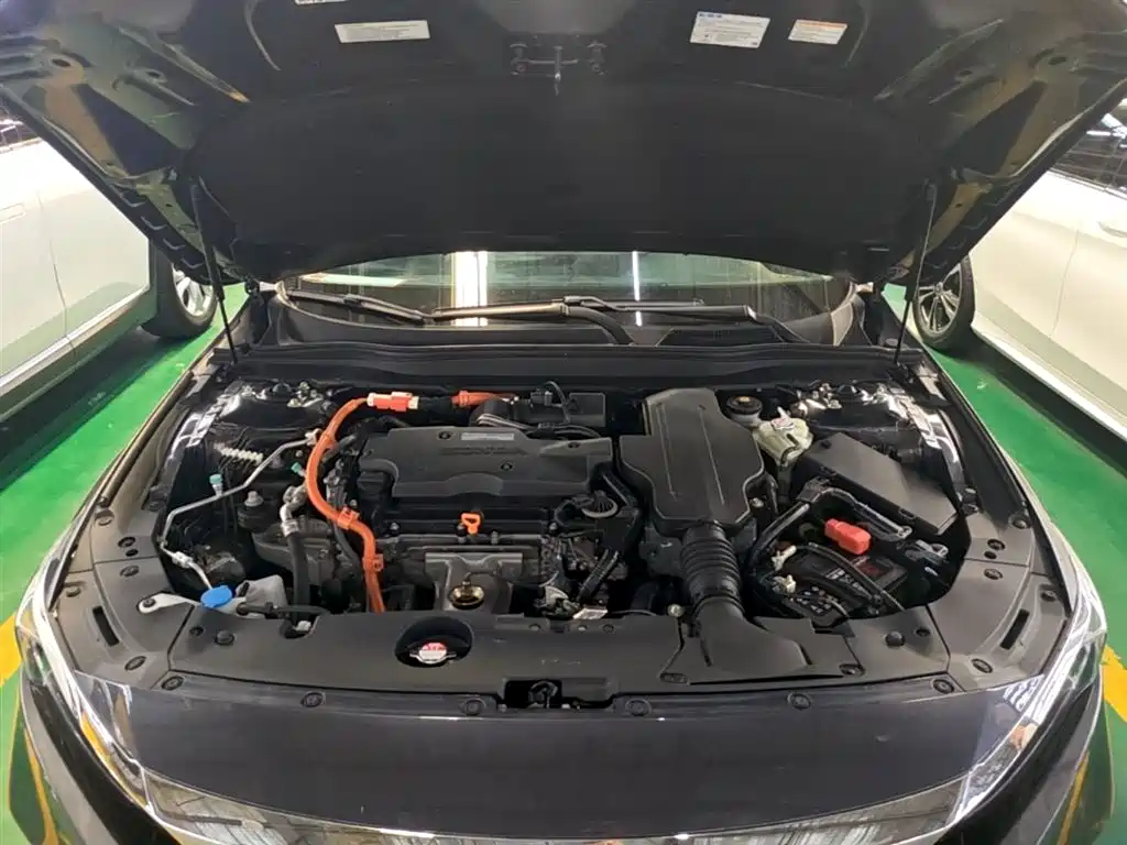 Honda Accord — фото 20