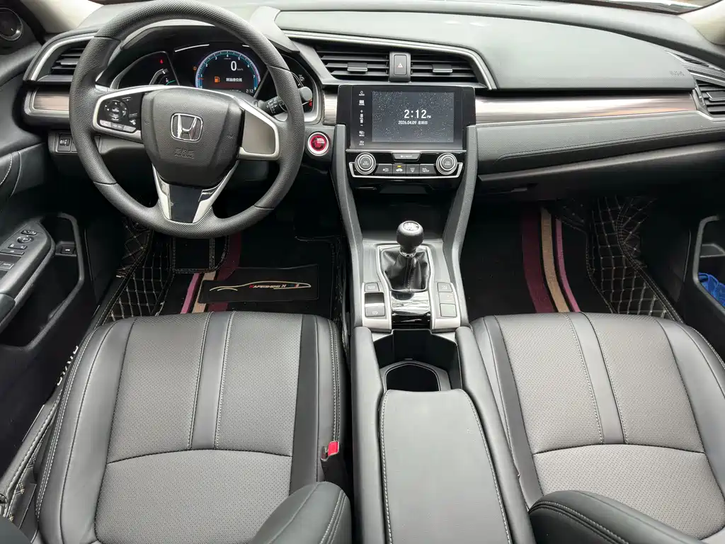 Honda Civic — фото 18