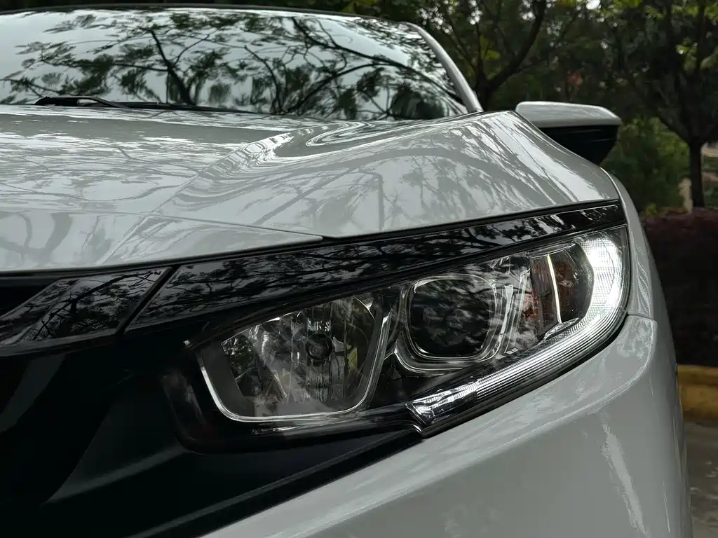 Honda Civic — фото 5
