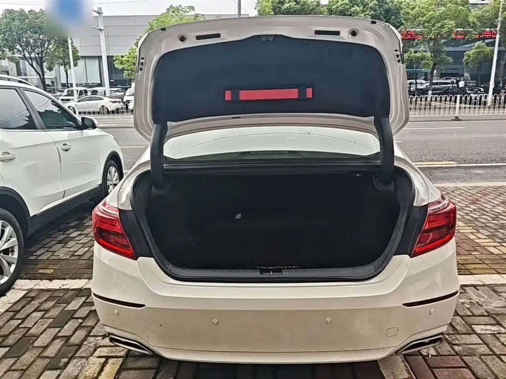 Honda Inspire — фото 19