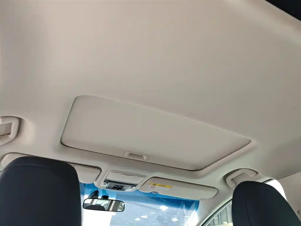 Honda Odyssey — фото 17