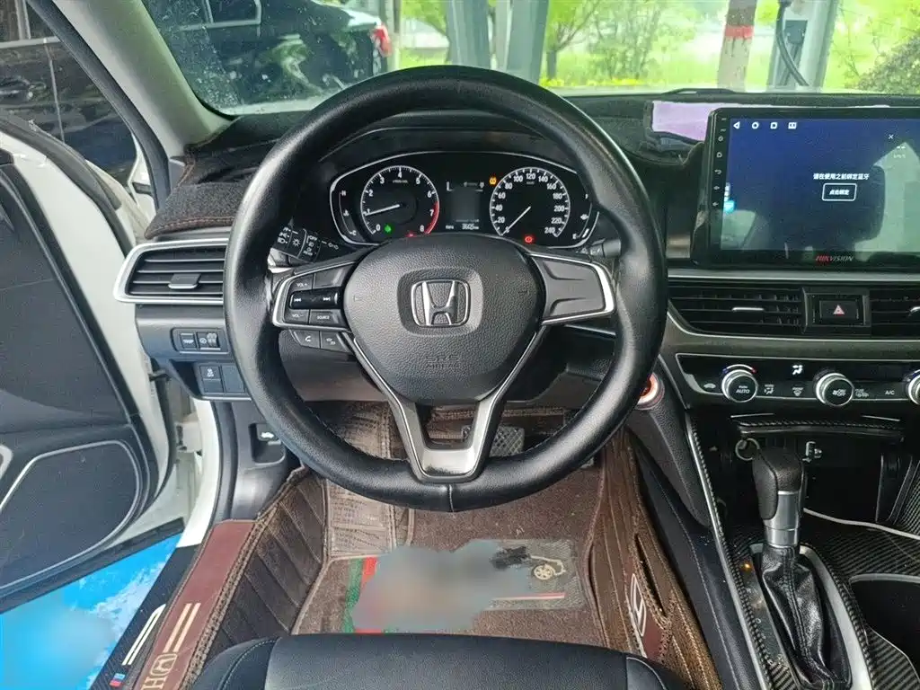 Honda Accord — фото 3