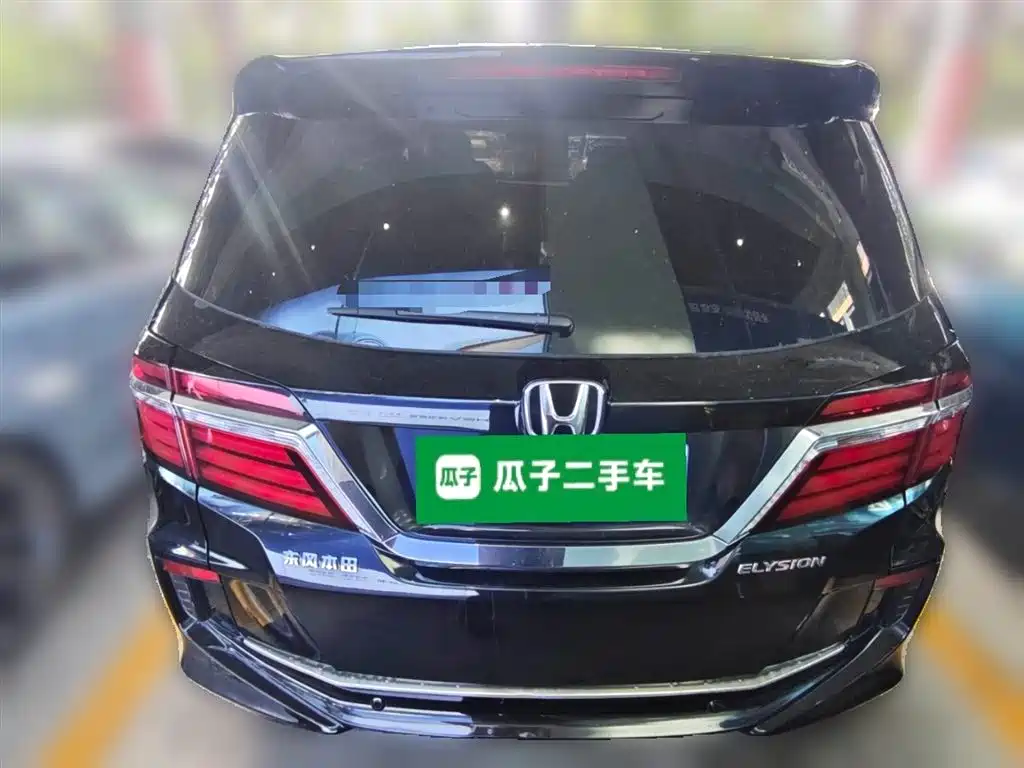 Honda Elysion — фото 10