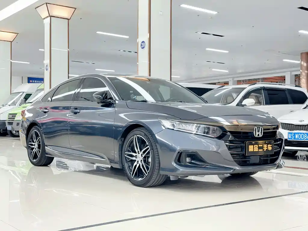 Honda Accord — фото 3